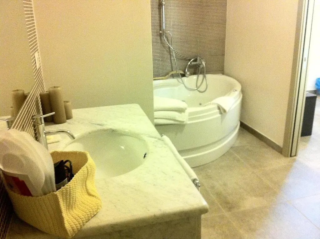 Guest house Bcomfort Hotel Cagliari
